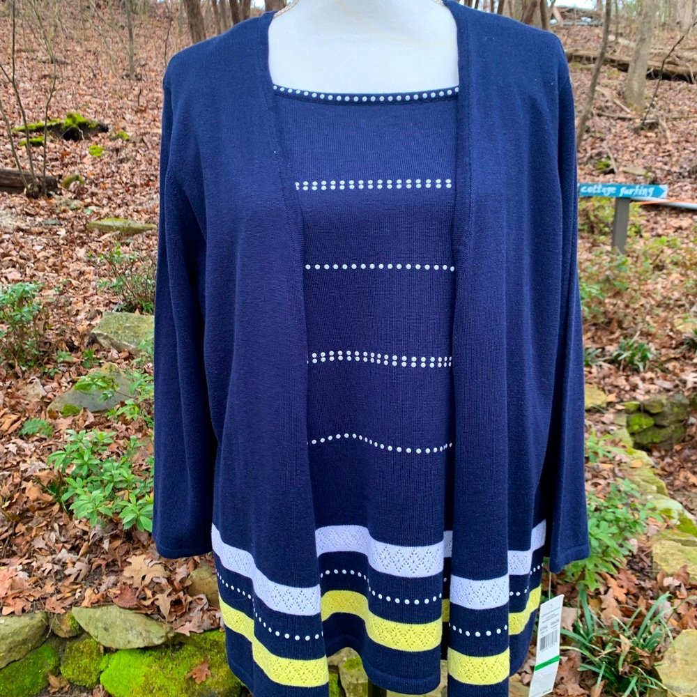 NEW w/tags Alfred Dunner navy sweater